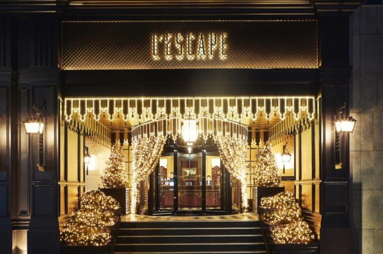 레스케이프 호텔(L’Escape Hotel)