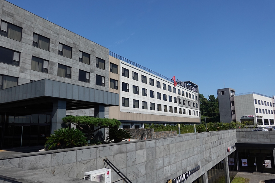 호텔 더본 제주 사진 1